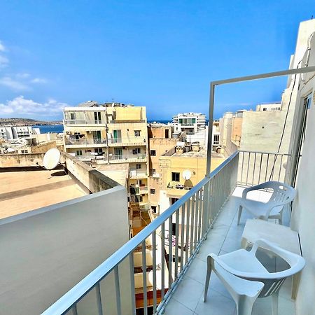 Spacious 2Br Penthouse With A Large Front-Terrace - Close To Bugibba Perched Beach セント・ポールズ・ベイ エクステリア 写真