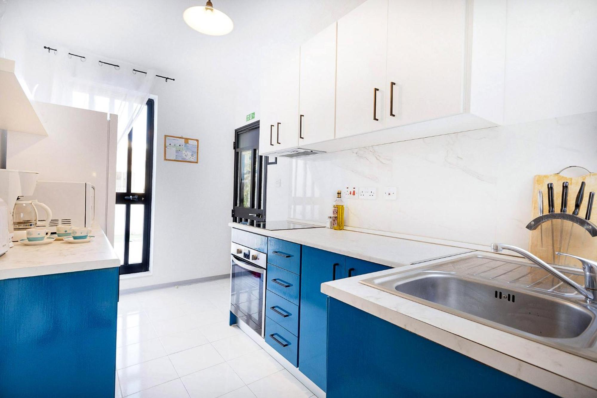 Spacious 2Br Penthouse With A Large Front-Terrace - Close To Bugibba Perched Beach セント・ポールズ・ベイ エクステリア 写真
